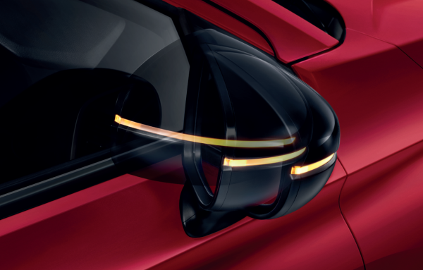 POWER RETRACTABLE DOOR MIRRORS WITH TURNING LIGHTS